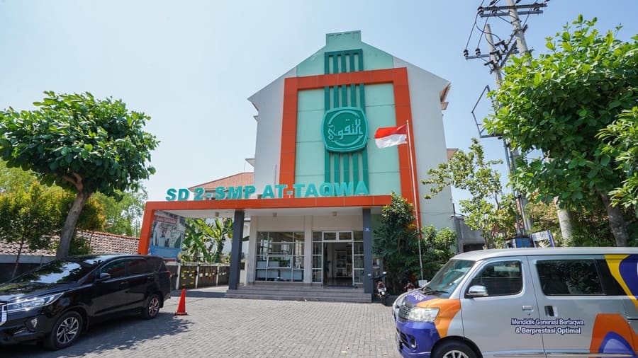 sekolah islam attaqwa surabaya